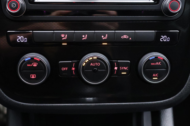 Volkswagen Scirocco 2,0 TDI 110kW DSG R-Line Xenon