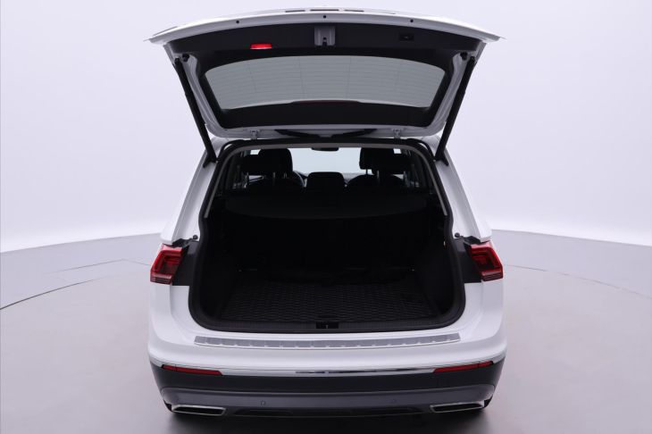Volkswagen Tiguan Allspace 2,0 TDI DSG CZ Highline DPH