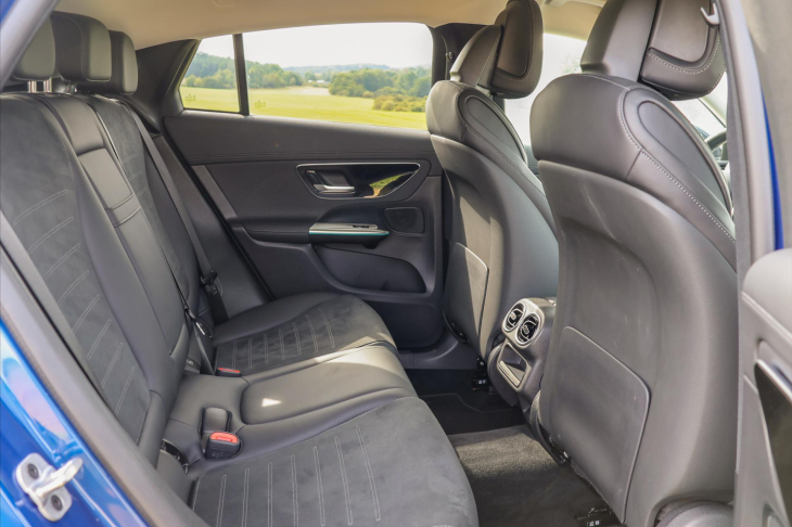 Mercedes-Benz GLC 2,0 220d 4Matic kupé AMG Premium