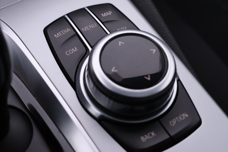 BMW Řada 5 3,0 530d Xdrive 195kW Aut.