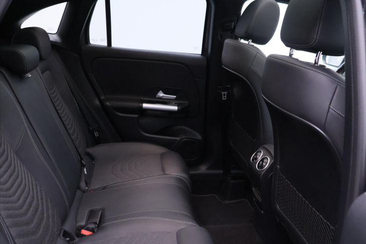 Mercedes-Benz GLA 2,0 250 4Matic A8 165kW