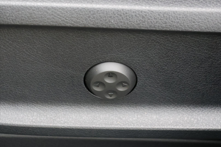 Mercedes-Benz GLB 2,0 200d 4MATIC AMG Premium