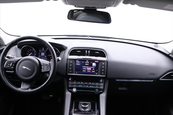 Jaguar F-Pace 2,0 20d 132kW Aut. AWD