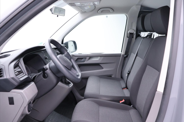 Volkswagen Transporter 2,0 TDI 110kW 6-Míst Long DPH