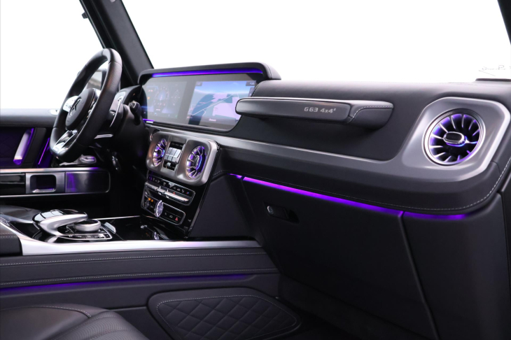 Mercedes-Benz Třídy G 4,0 63AMG 588kW 4x4^2 Brabus