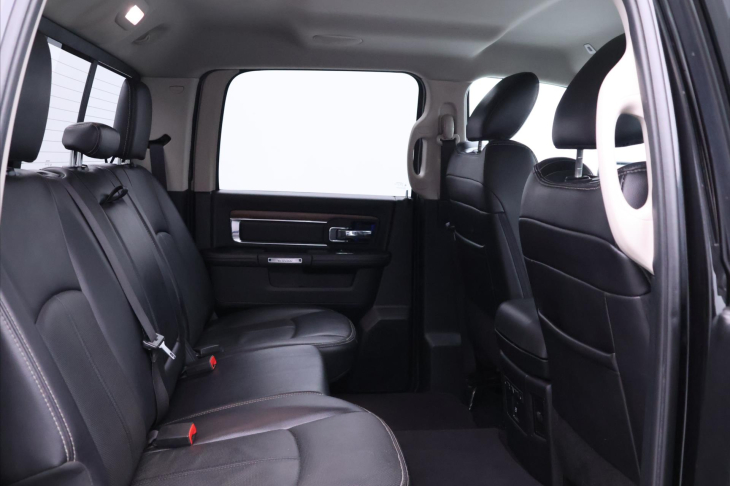 Dodge RAM 5,7 HEMI 295kW 4x4 Laramie DPH