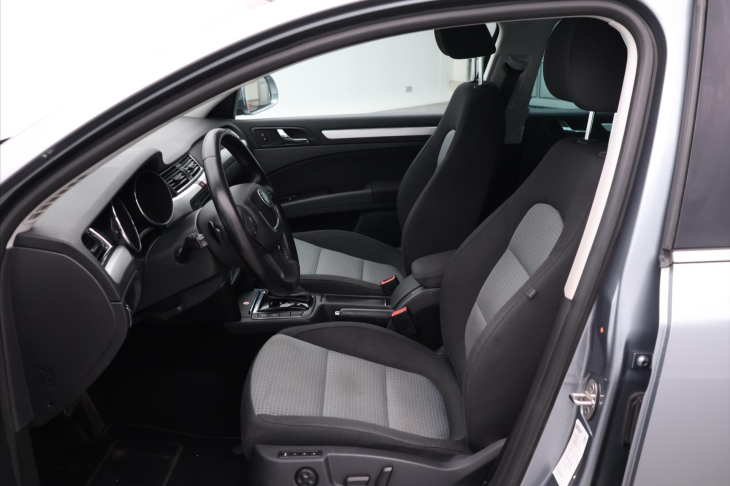 Škoda Superb 2,0 TDI 103kW Ambition