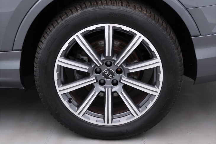 Audi Q7 3.0