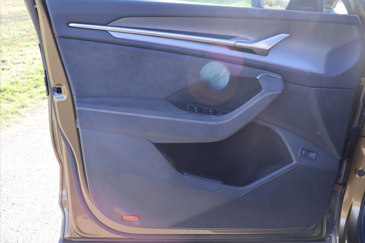 Škoda Kodiaq 2,0 TDI DSG 4x4 Sportline 7-Míst