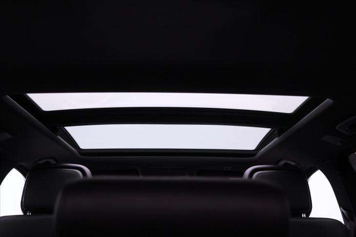 BMW Řada 5 2,0 520d 135kwPanorama Navi