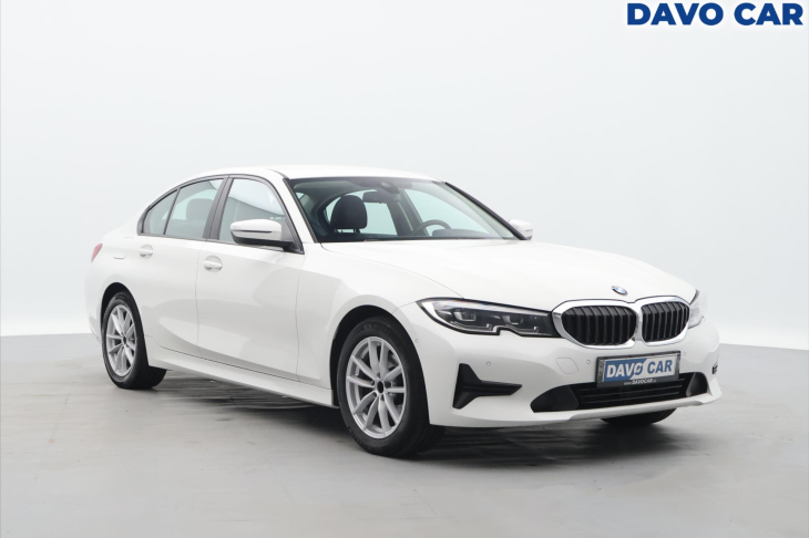 BMW Řada 3 2,0 320d 140 kW xDrive ADVANTAGE