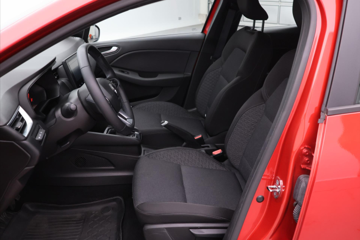 Renault Clio 1,0 Tce 67 kW CZ Klimatizace
