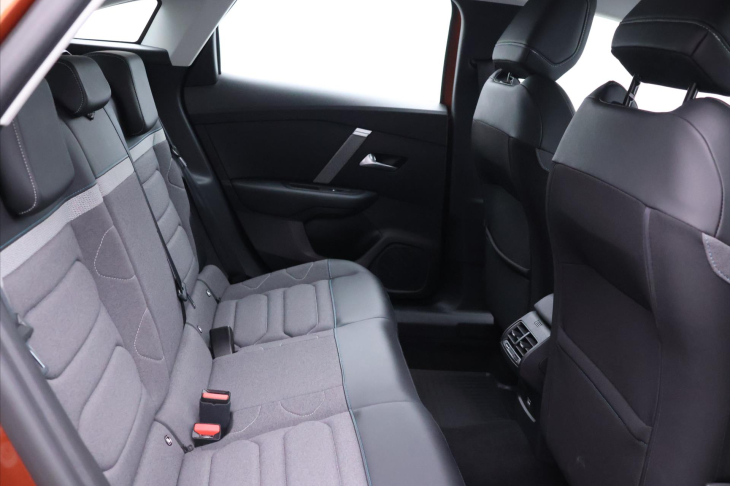 Citroën C4 1,2 PT 96kW CZ Feel Tažné