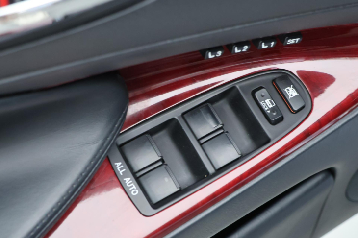 Lexus GS 450h 3.5 HYBRID 218kW CZ Navi