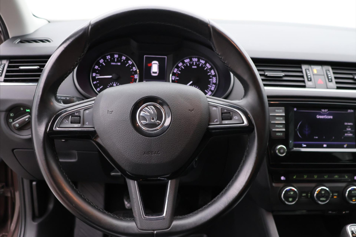 Škoda Octavia 2,0 TDI 110kW CZ Style Kessy