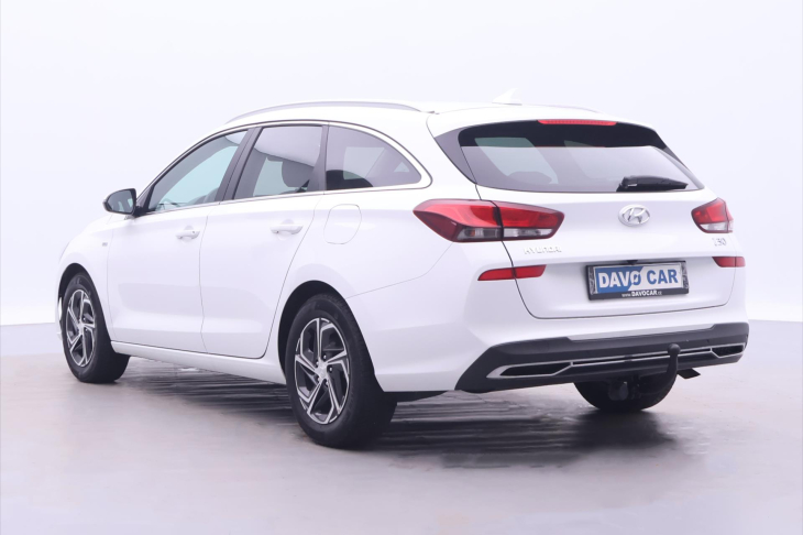 Hyundai i30 1,5 T-GDI 117 kW Family Smart Tažné