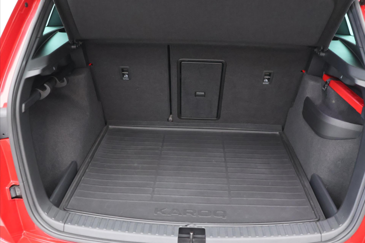 Škoda Karoq 2,0 TSI 140kW DSG CZ Sportline