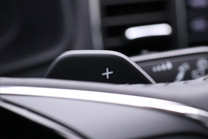 Škoda Karoq 2,0 TDI 85kW DSG Style CZ DPH