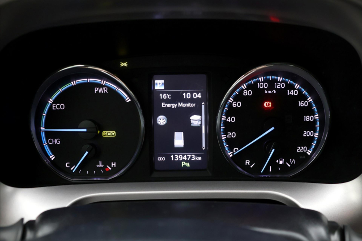 Toyota RAV4 2,5 HEV 114kW Executive 4WD