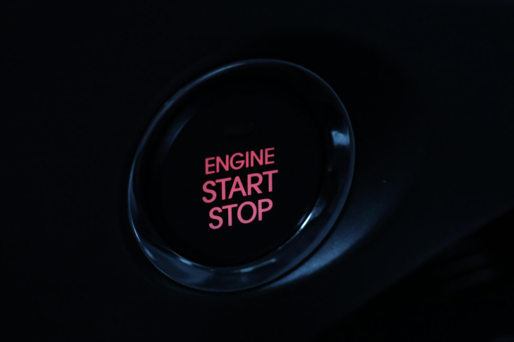 Kia Sportage 1,7 CRDI 85kW CZ 99.tkm 1.maj.