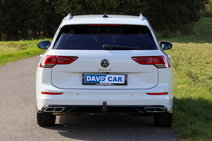 Volkswagen Golf 2,0 TDI R-line DSG Matrix DPH