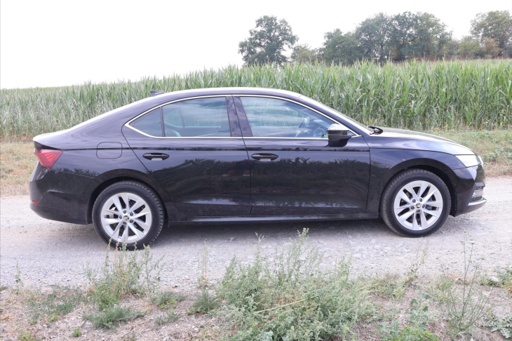 Škoda Octavia 2,0 TDI 110kW Style DSG DPH CZ