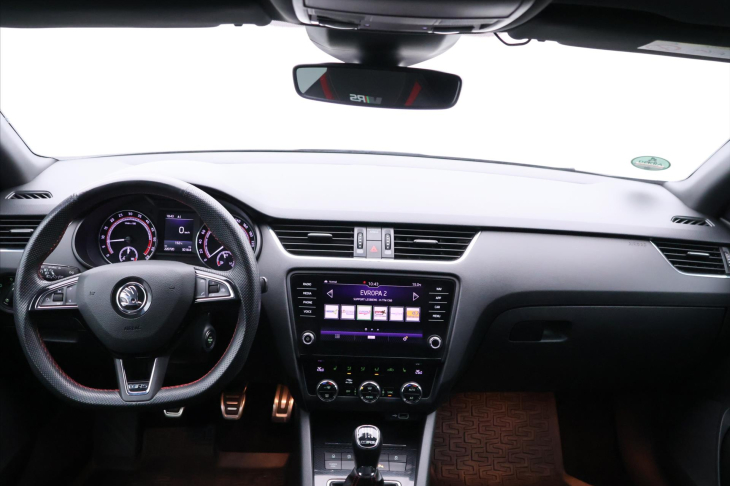 Škoda Octavia 2,0 TDI 135kW Challenge LED RS