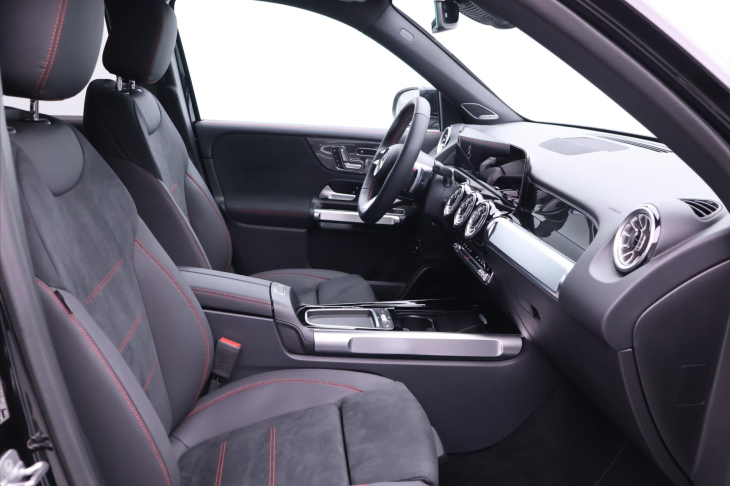 Mercedes-Benz GLB 2,0 200d 4Matic AMG Premium