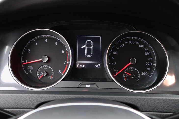 Volkswagen Golf 1,4 TSI 92kW CZ LED
