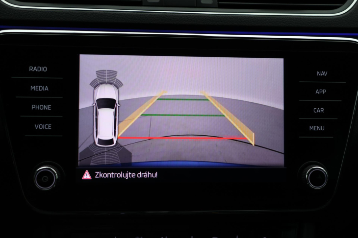 Škoda Superb 2,0 TDI DSG 4x4 CZ Scout DPH