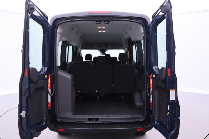 Ford Transit 2,0 TDCI 96kW L2 9-Míst CZ DPH