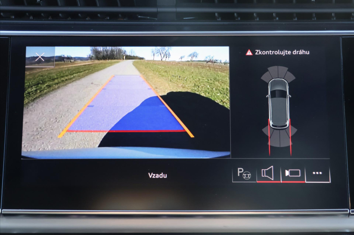 Audi Q7 3,0 TDI quattro tiptronic S line