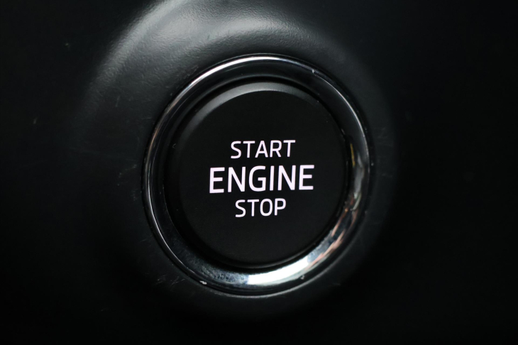 Škoda Superb 2,0 TDI 140kW L&K DSG 4x4 CZ