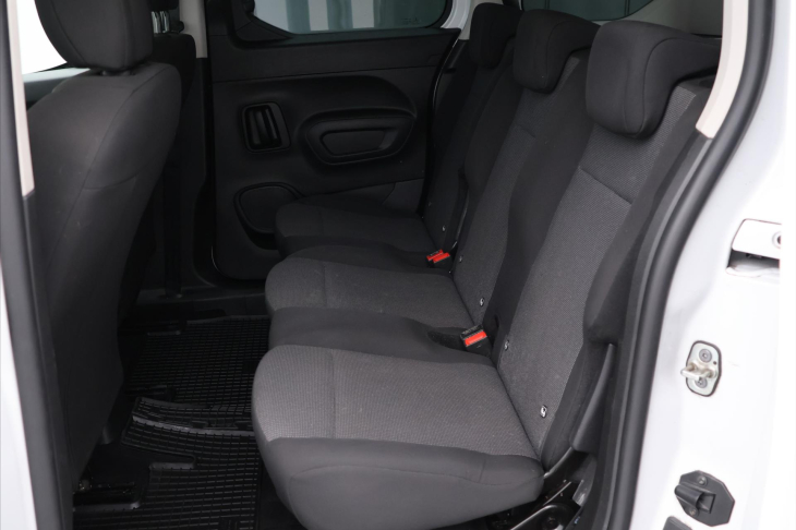 Peugeot Rifter 1,5 HDI Active CZ 1.Maj DPH