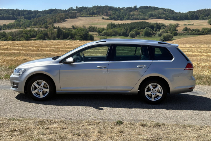 Volkswagen Golf 1,4 TSI 90kW DSG Highline Xenon