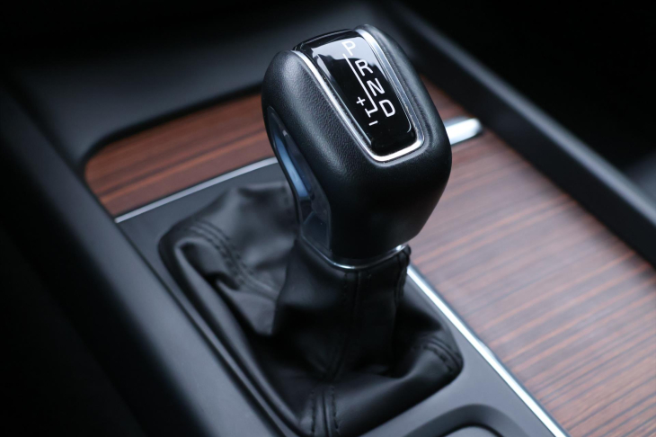 Volvo V60 2,0 D4 Drive-E Aut. AWD CZ DPH