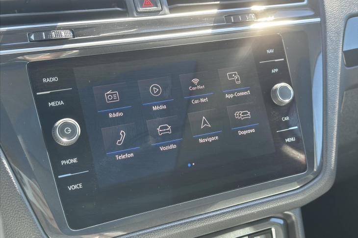 Volkswagen Tiguan 1,4 TSI DSG R-line matrix virtual