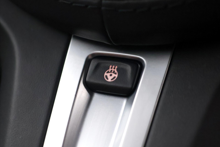 BMW Řada 5 3.0 540d 250kW xDrive CZ DPH