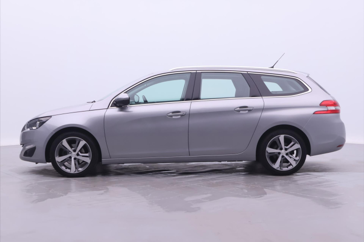 Peugeot 308 1,2 PT 96kW Allure LED Navi