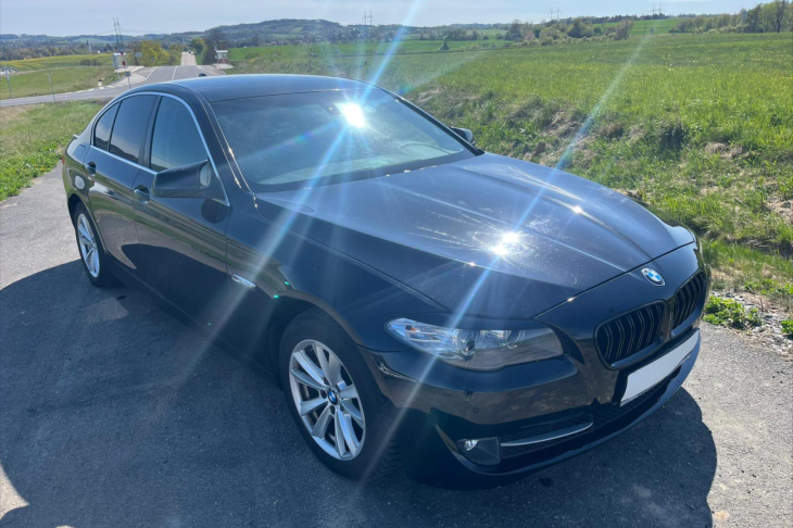 BMW Řada 5 2.0 520d 135kW STK 02/2028