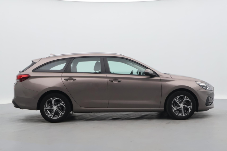 Hyundai i30 1,0 T-GDI 88kW Comfort CZ