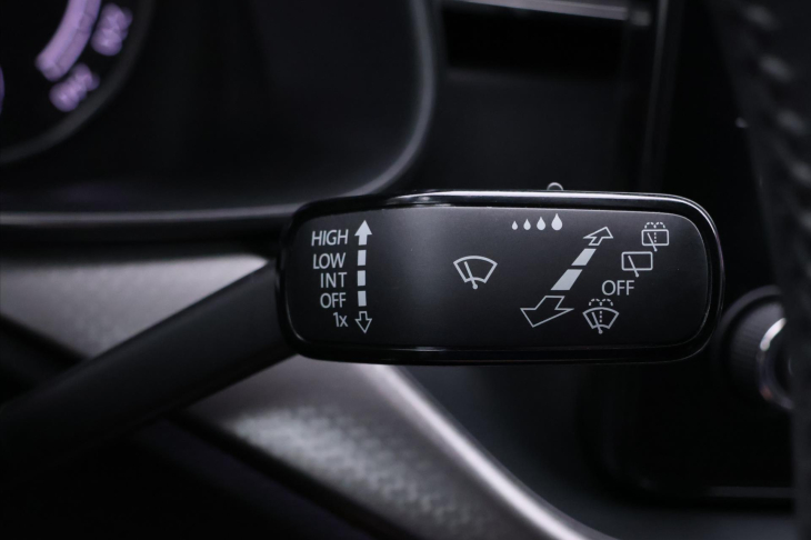 Škoda Kamiq 1,0 TSI Clever LED DPH Serv.kn