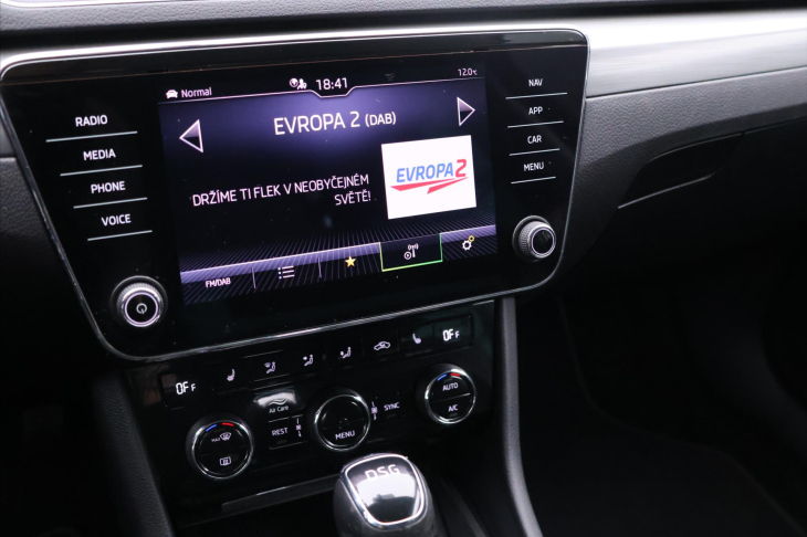 Škoda Superb 2,0 TDI 110kW Style DSG DPH CZ