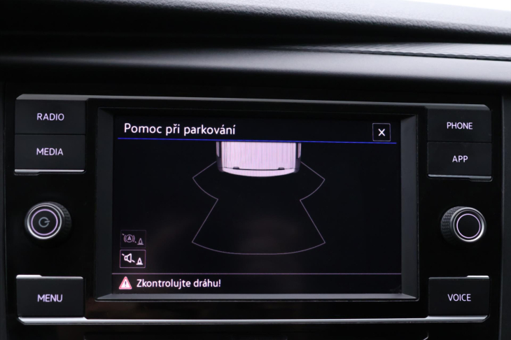 Volkswagen Transporter 2,0 TDI 110kW 6-Míst Long DPH