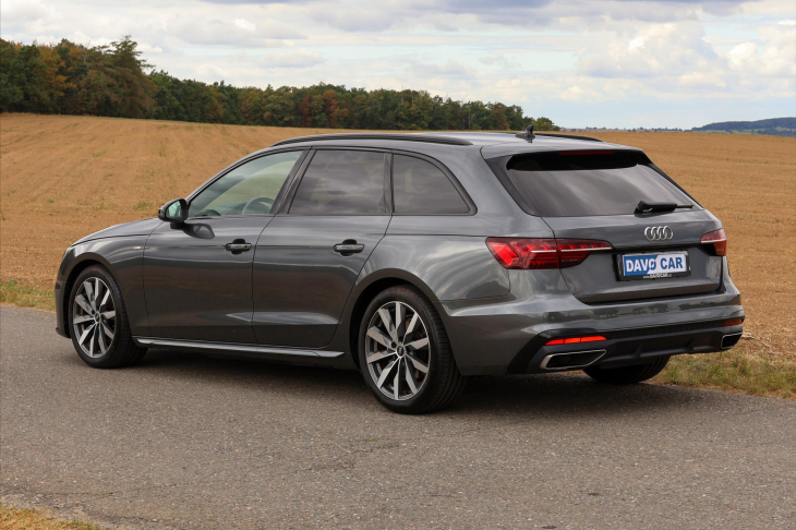 Audi A4 2,0 TFSI S-line Virtual DPH