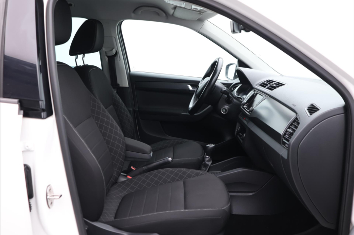 Škoda Fabia 1,2 TSI 81kW Style CZ DPH