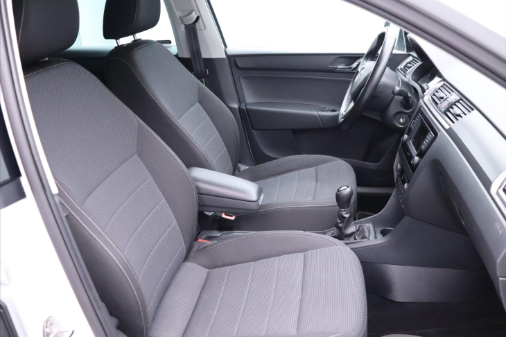 Škoda Rapid 1,2 TSI 81kW Aut.klima Xenon CZ