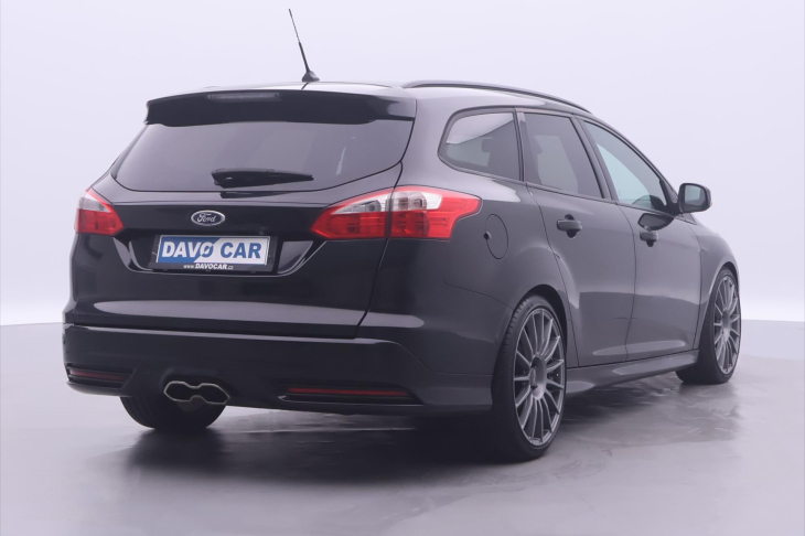 Ford Focus 2,0 EB 184kW ST Xenon Kůže