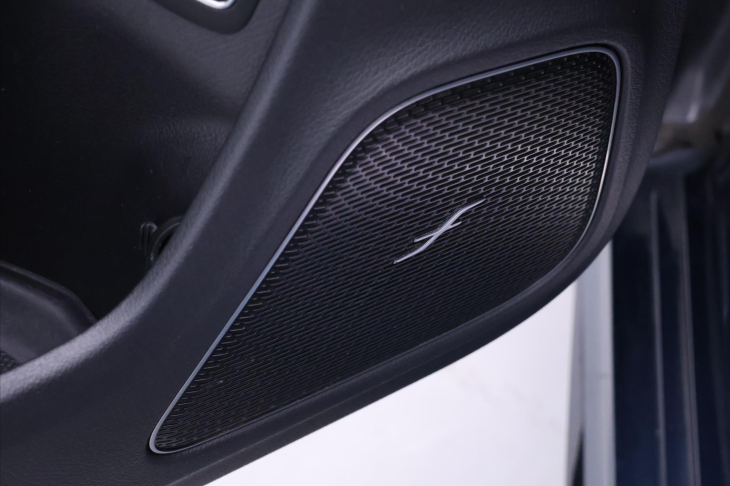 Mercedes-Benz CLA 2,0 35 AMG 225kW 4MATIC DPH CZ