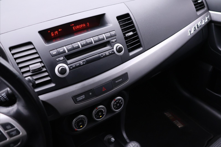 Mitsubishi Lancer 1,8 i 105kW Aut.klima